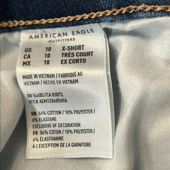 American Eagle Outfitters The Dream Jean 10 X-Short - Picture 9 of 10